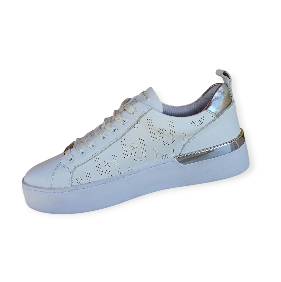 BA2013P010201111 Silvia 57